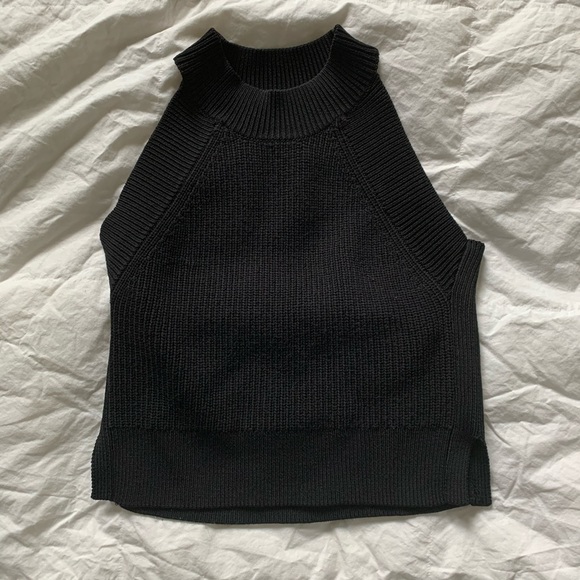 Wilfred black top by Aritzia - Picture 1 of 1